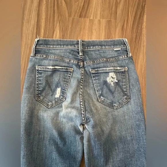 MOTHER the vamp fray crazy like a fox women’s distressed jeans size 25 - Picture 11 of 11